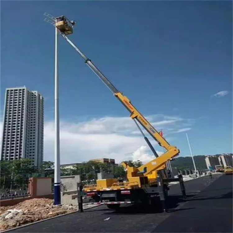 辛集维修路灯的曲臂升降车出租