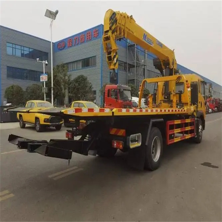 辛集附近小随车吊出租电话，轻松解决搬运烦恼