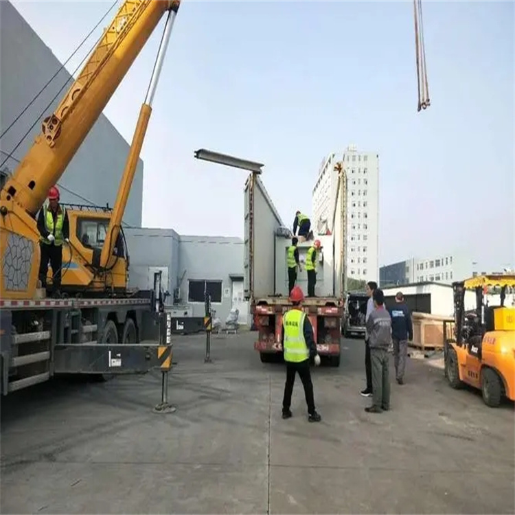 辛集如何找到附近的吊车救援服务