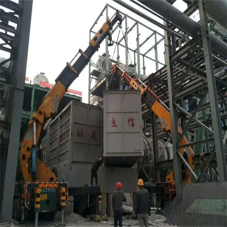 辛集折臂吊车租赁电话